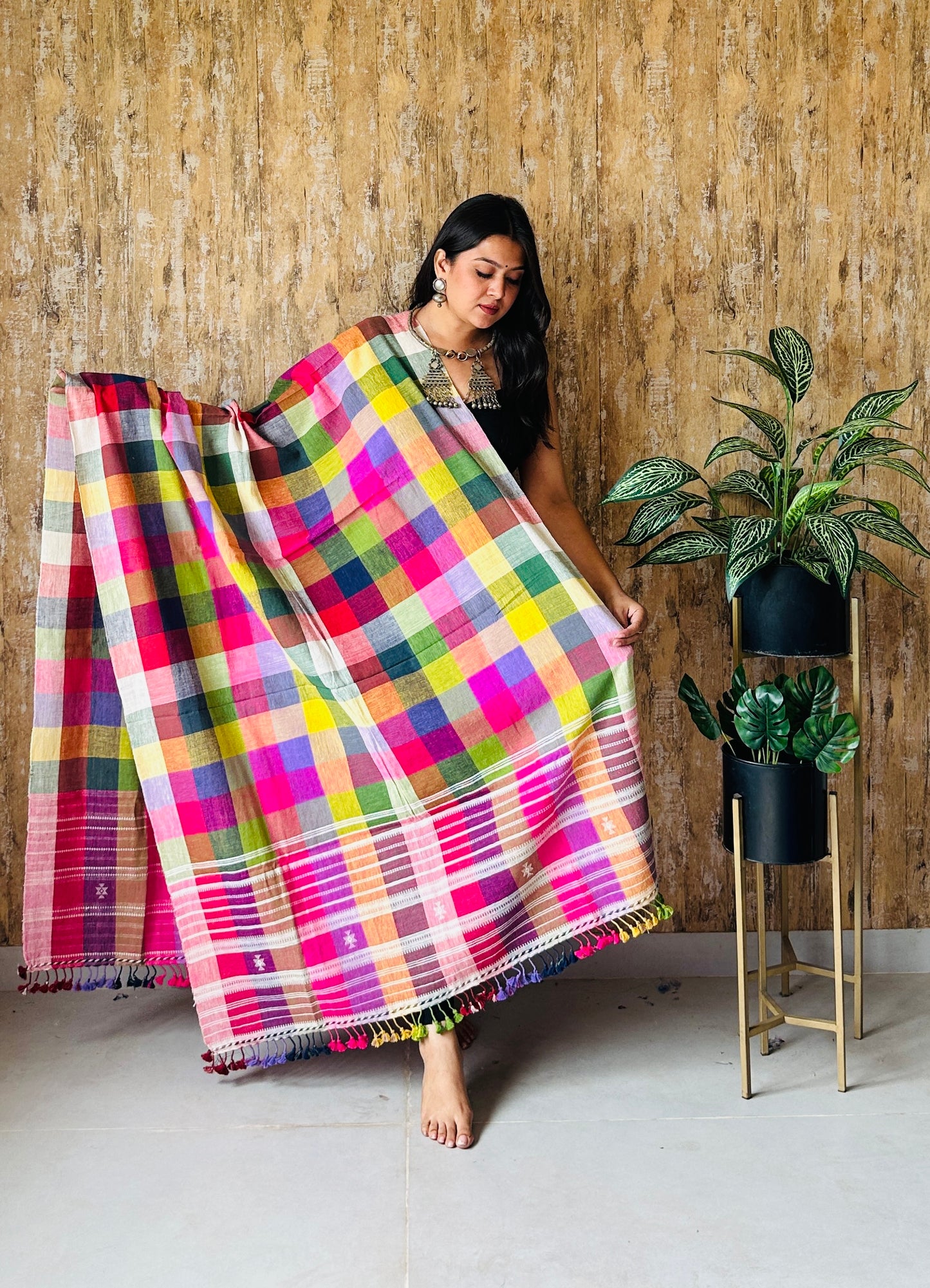 Handweave With Multicolor Bhujodi Kala Cotton Dupatta